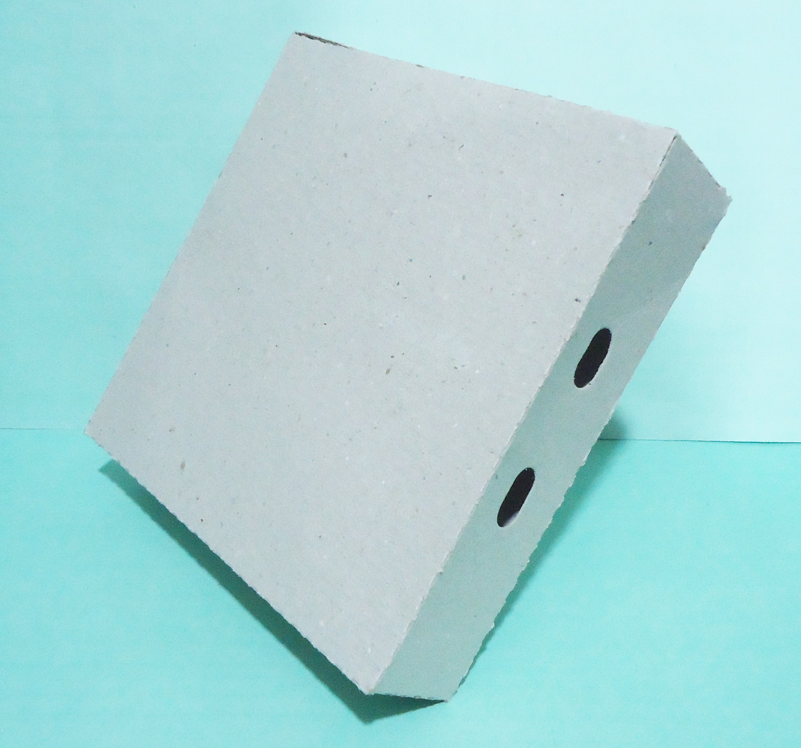 CAJA 67 EMPANADAS 12 UNIDADE GRIS24x24x6
