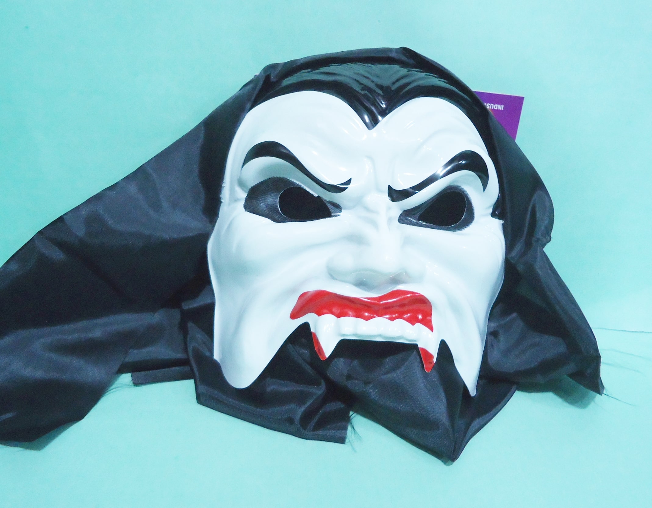 CARETA CON TELA DRACULA
