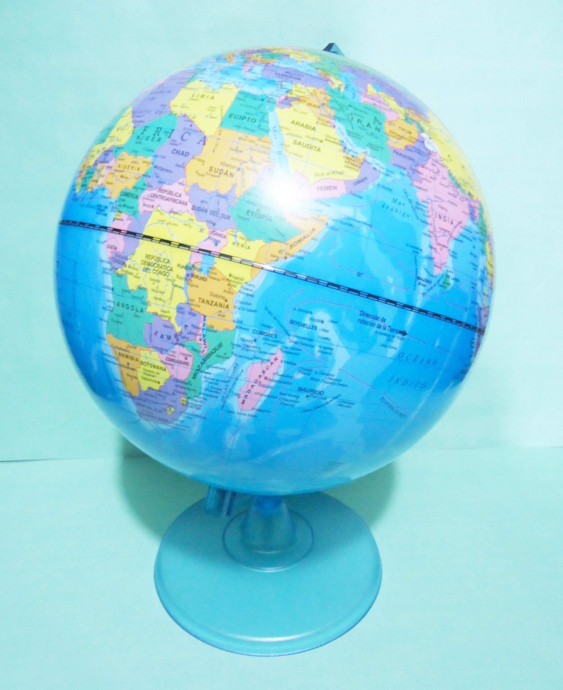 GLOBO TERRAQUEO  257 W 25cm