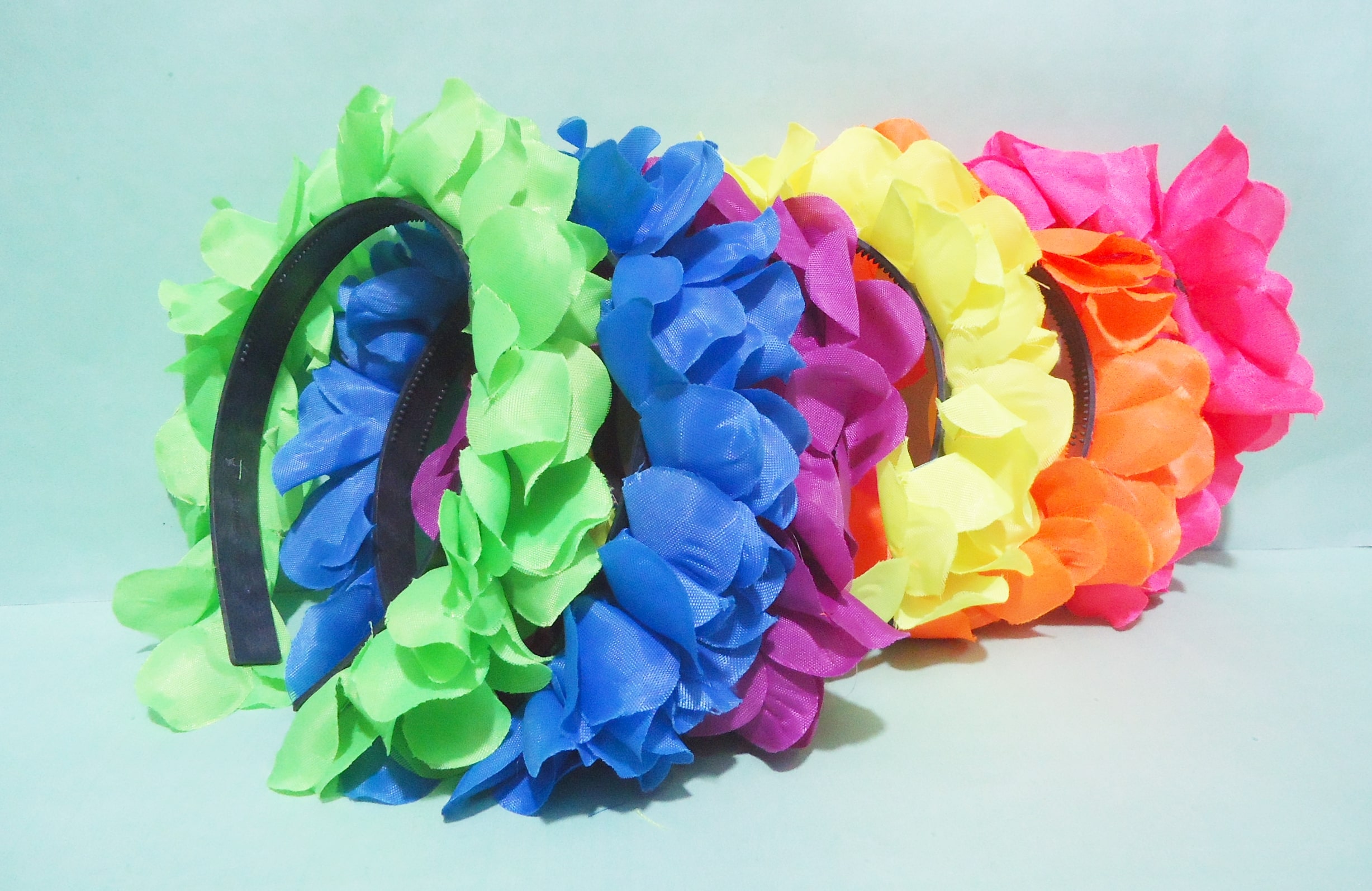 VINCHA FLORES DE TELA COLOR FLUO
