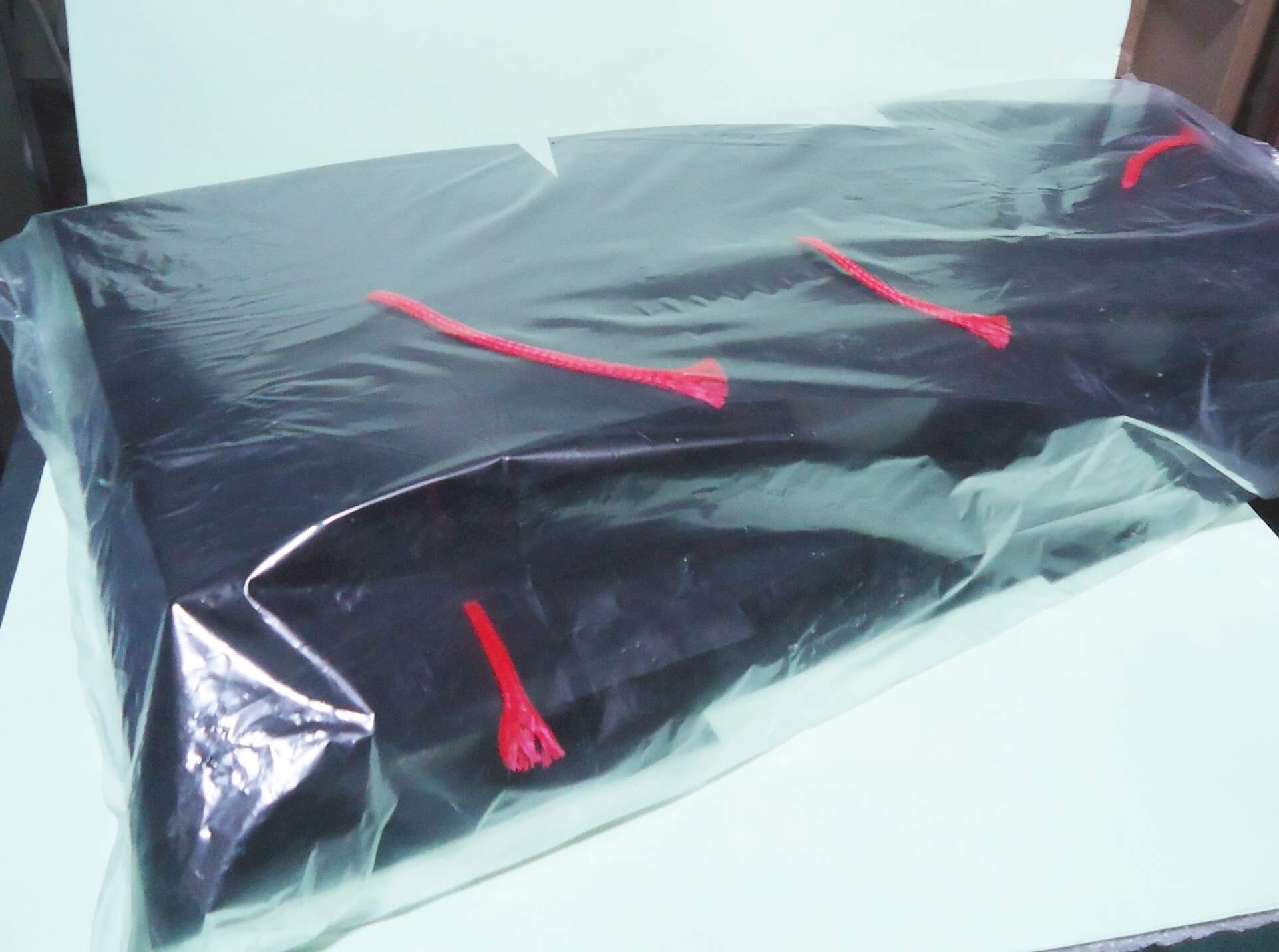 SOMBRERO DE EGRESADOS PLASTICO x12 WEB