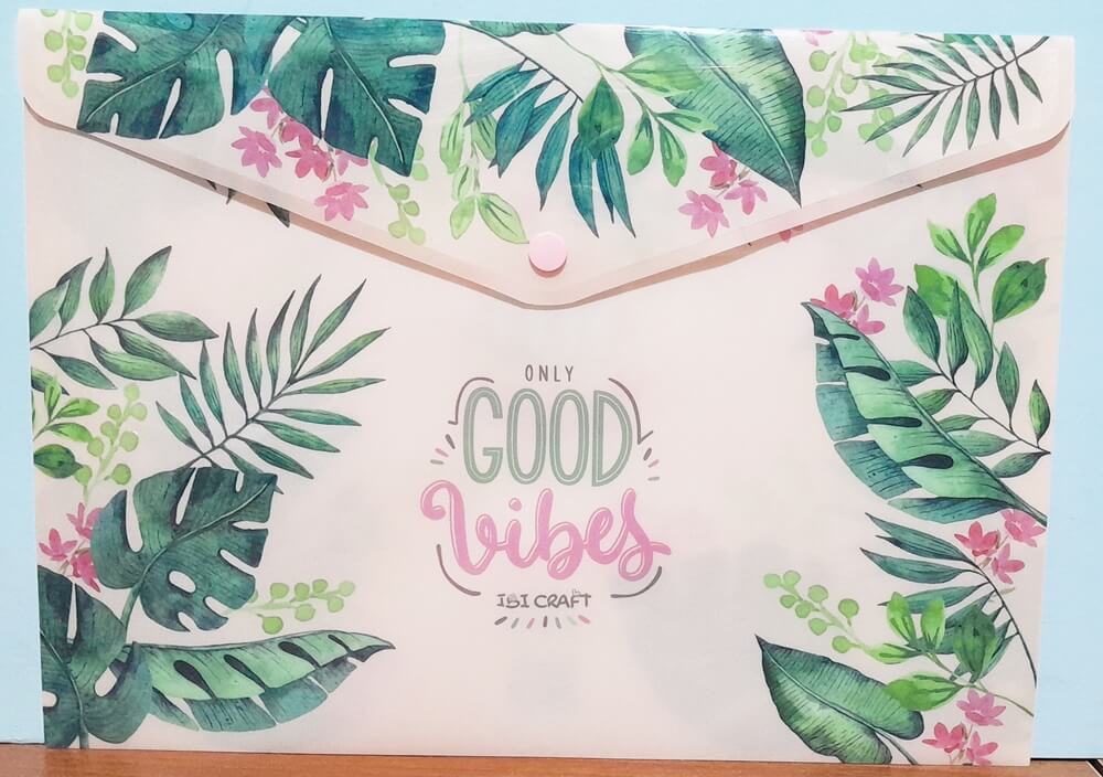 SOBRE PLASTICO A4 C/BROCHE IBI FANTASIA