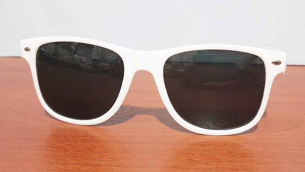 ANTEOJO RAYBANN COLOR BLANCO