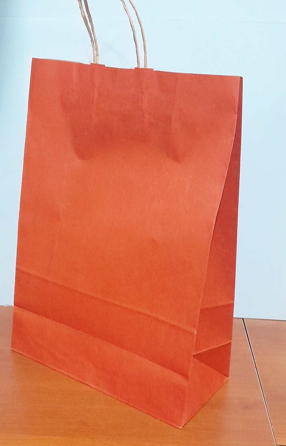 BOLSA C/CORDON 30x41 COLOR ROJO KP5
